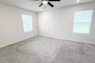 5720 Blackhorse Cir, Pensacola, FL 32526 - Photo 11