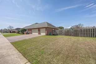 3712 Laverne Dr, Pace, FL 32571 - Photo 5