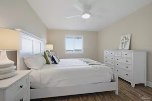 7453 Sunset Harbor Dr, Navarre Beach, FL 32566 - Photo 25