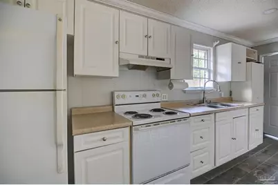 5755 Azalea Ave, Milton, FL 32570 - Photo 17