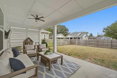 908 E Yonge St, Pensacola, FL 32503 - Photo 15