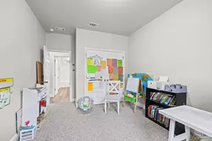 922 E Edney Ave, Crestview, FL 32539 - Photo 37