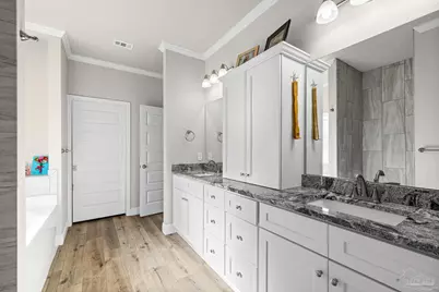 922 E Edney Ave, Crestview, FL 32539 - Photo 29