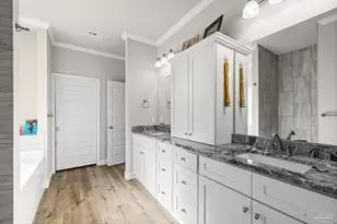 922 E Edney Ave, Crestview, FL 32539 - Photo 29