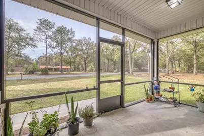 922 E Edney Ave, Crestview, FL 32539 - Photo 9
