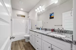 922 E Edney Ave, Crestview, FL 32539 - Photo 39