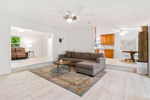 3085 Robertson Rd, Pensacola, FL 32507 - Photo 13