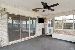 1024 Oak View Dr, Pensacola, FL 32506 - Photo 29