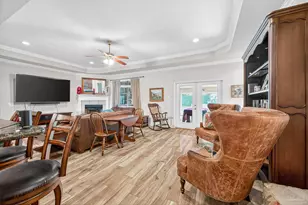 10174 Castleberry Blvd, Pensacola, FL 32526 - Photo 5