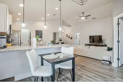 6340 Arbor Ln, Gulf Breeze, FL 32563 - Photo 13