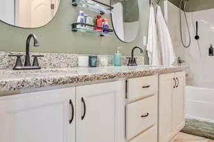 6340 Arbor Ln, Gulf Breeze, FL 32563 - Photo 21