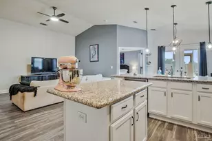 6340 Arbor Ln, Gulf Breeze, FL 32563 - Photo 7