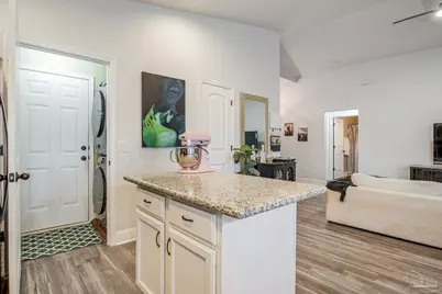 6340 Arbor Ln, Gulf Breeze, FL 32563 - Photo 9