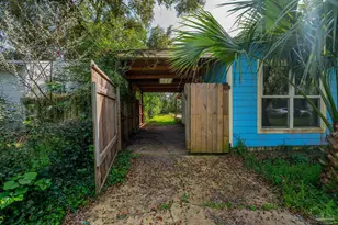 215 Hermey Ave, Pensacola, FL 32507 - Photo 3