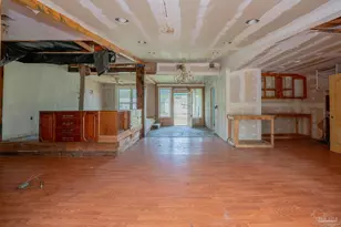 215 Hermey Ave, Pensacola, FL 32507 - Photo 25