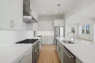 425 Gulfview Ln, Perdido Key, FL 32507 - Photo 11