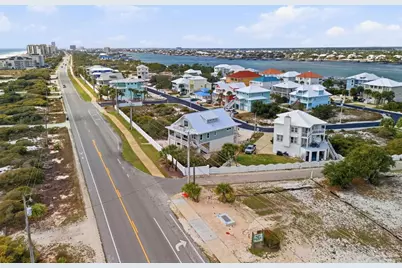 425 Gulfview Ln, Perdido Key, FL 32507 - Photo 51