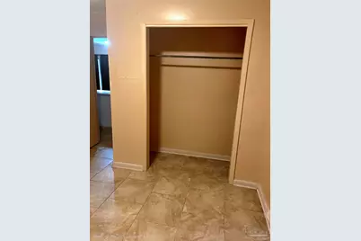 671 E Olive Rd #9, Pensacola, FL 32514 - Photo 3