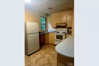 671 E Olive Rd #9, Pensacola, FL 32514 - Photo 5