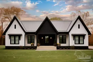 8890 Farmhouse Ln, Milton, FL 32570 - Photo 1