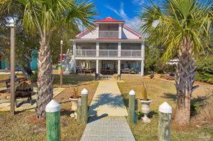 5485 Soundside Dr, Gulf Breeze, FL 32563 - Photo 3