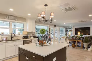 5485 Soundside Dr, Gulf Breeze, FL 32563 - Photo 31