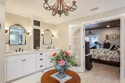 5485 Soundside Dr, Gulf Breeze, FL 32563 - Photo 17