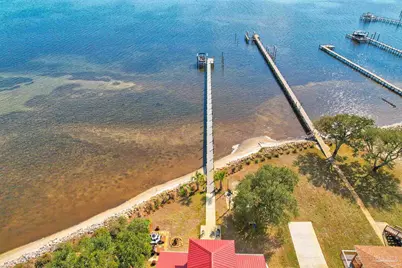 5485 Soundside Dr, Gulf Breeze, FL 32563 - Photo 45