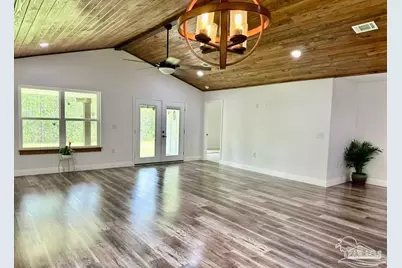 2943 N 13th Ave, Milton, FL 32583 - Photo 5