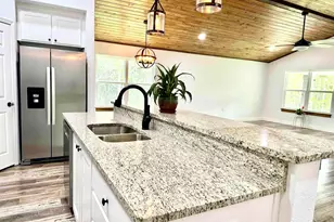 2943 N 13th Ave, Milton, FL 32583 - Photo 9