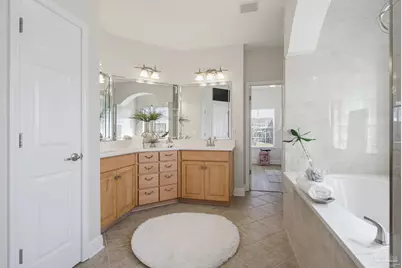 5642 Highland Lake Dr, Milton, FL 32583 - Photo 41