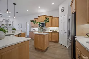 5642 Highland Lake Dr, Milton, FL 32583 - Photo 25