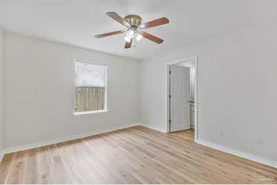 2037 Marquesas Ln, Pensacola, FL 32506 - Photo 11