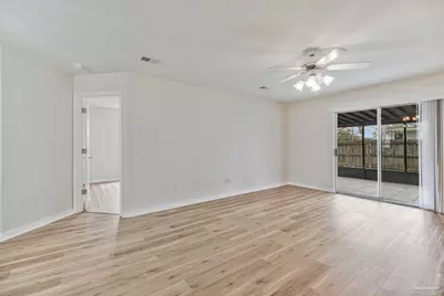 2037 Marquesas Ln, Pensacola, FL 32506 - Photo 9