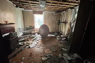 310 E Moreno St, Pensacola, FL 32503 - Photo 13