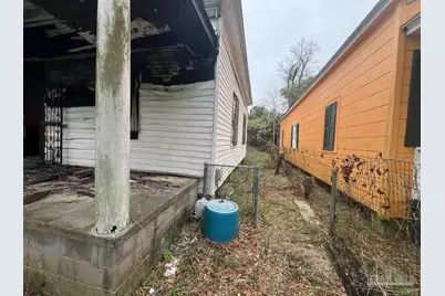 310 E Moreno St, Pensacola, FL 32503 - Photo 5