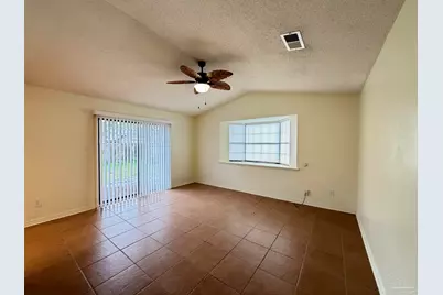 846 Amberway Dr, Pensacola, FL 32506 - Photo 3