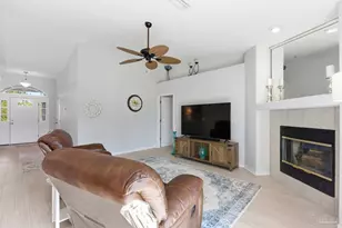 5735 Farrel Way, Milton, FL 32583 - Photo 9