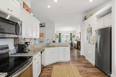 142 Ridgeway Cir, Crestview, FL 32536 - Photo 13