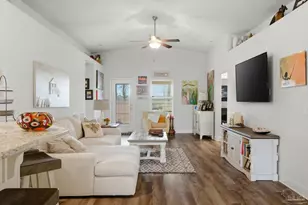 142 Ridgeway Cir, Crestview, FL 32536 - Photo 7