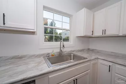 132 Elm St, Pensacola, FL 32506 - Photo 7