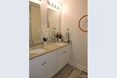 7170 Village Ln, Pensacola, FL 32504 - Photo 15