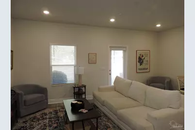 7170 Village Ln, Pensacola, FL 32504 - Photo 5