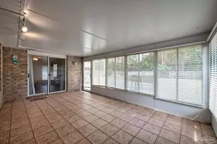 2706 Riverside Landing Dr, Navarre, FL 32566 - Photo 15