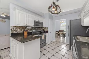 2706 Riverside Landing Dr, Navarre, FL 32566 - Photo 3