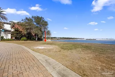 16 Wharf Ave, Pensacola, FL 32502 - Photo 29