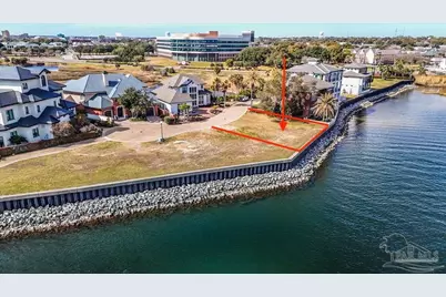 16 Wharf Ave, Pensacola, FL 32502 - Photo 1
