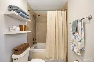 8 Arapaho Dr, Pensacola, FL 32507 - Photo 17