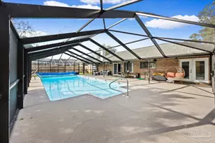 8 Arapaho Dr, Pensacola, FL 32507 - Photo 1