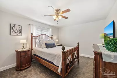 8 Arapaho Dr, Pensacola, FL 32507 - Photo 13